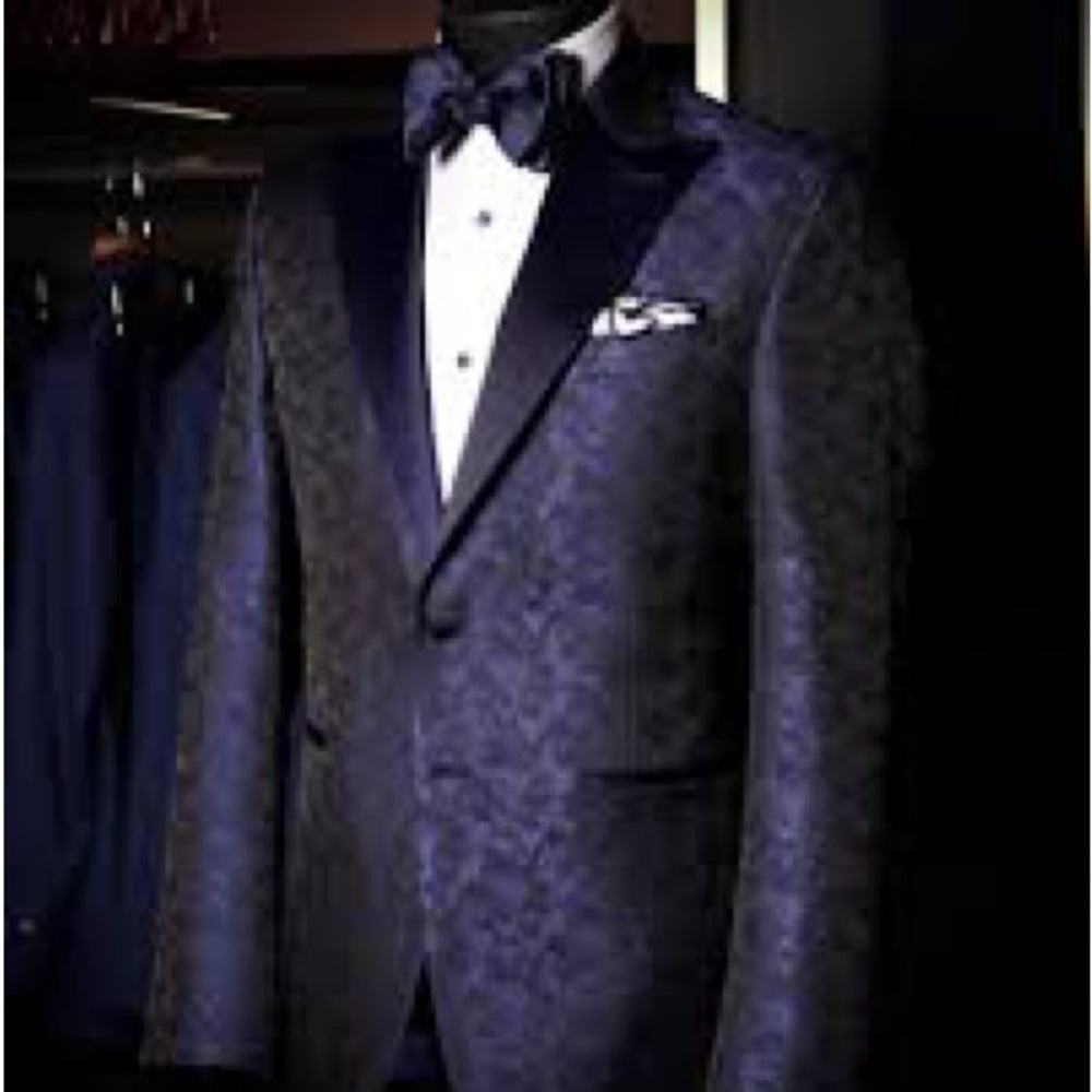 Beautiful Men’s Smoker Jacket 42R